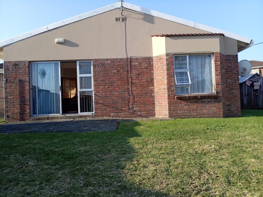2 Bedroom Property for Sale in Cambridge Eastern Cape